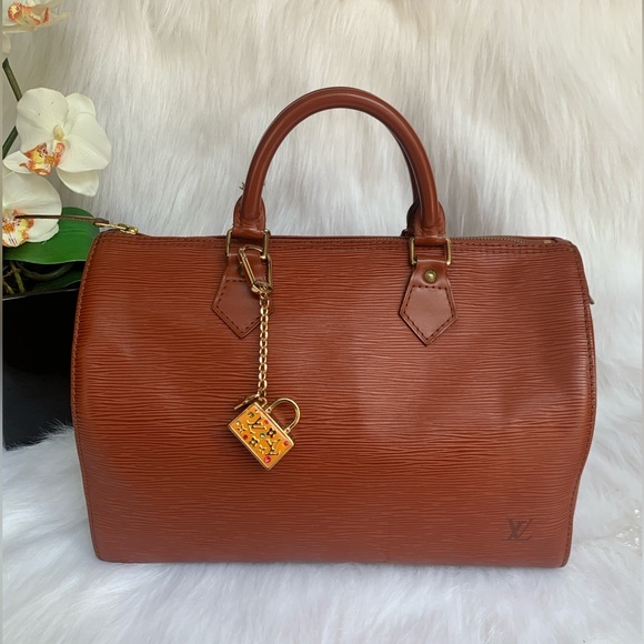 Louis Vuitton Epi Leather Speedy 30 - Picture 8 of 16